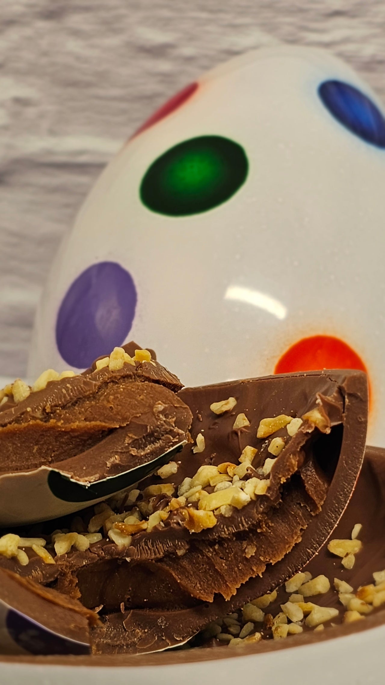 Artisan Temptations - Vibrant Spring Easter Egg 2026